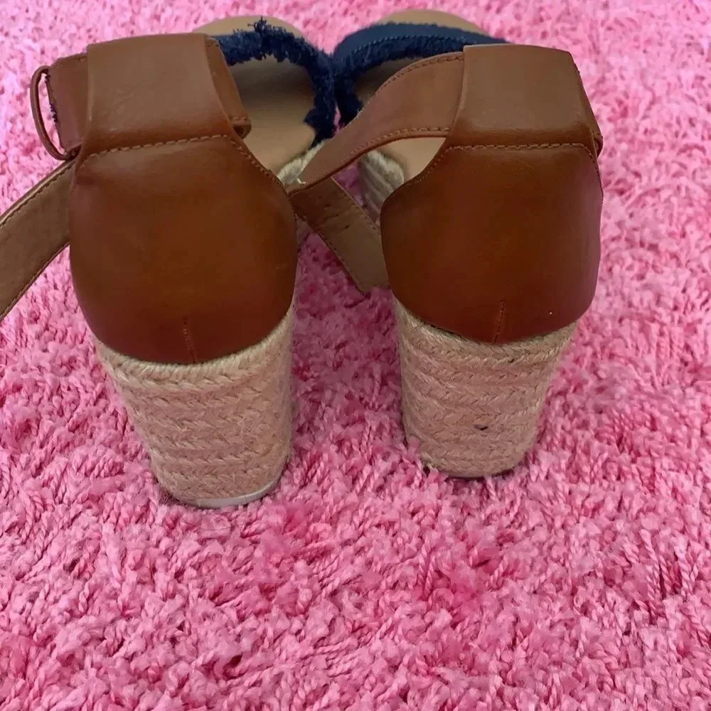 Brash Straw Espedrille Wedges - Picture 3 of 5
